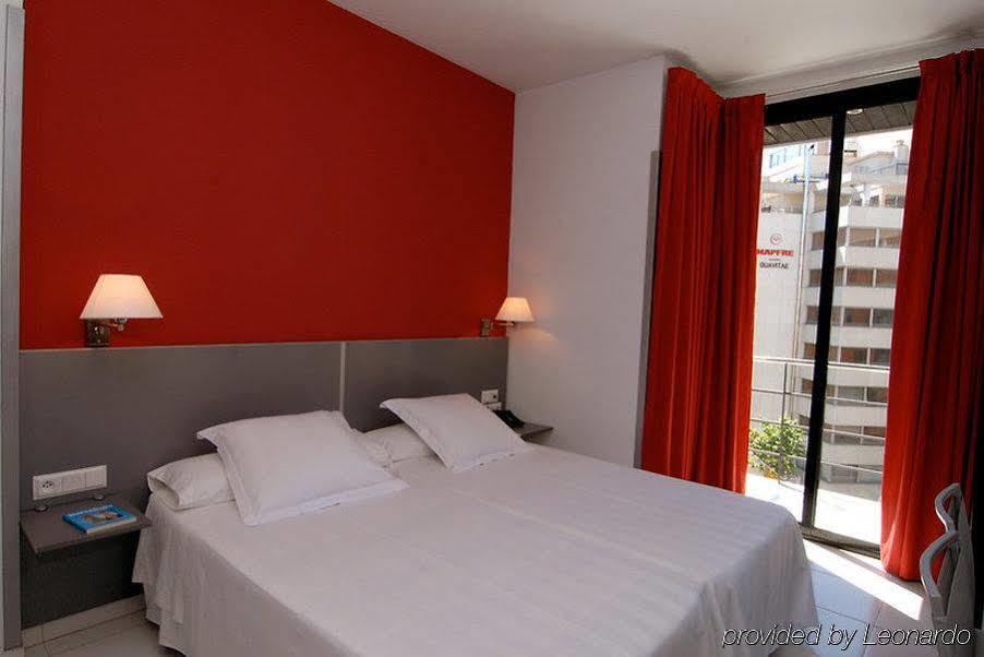 Medicis Hotel Barcelona