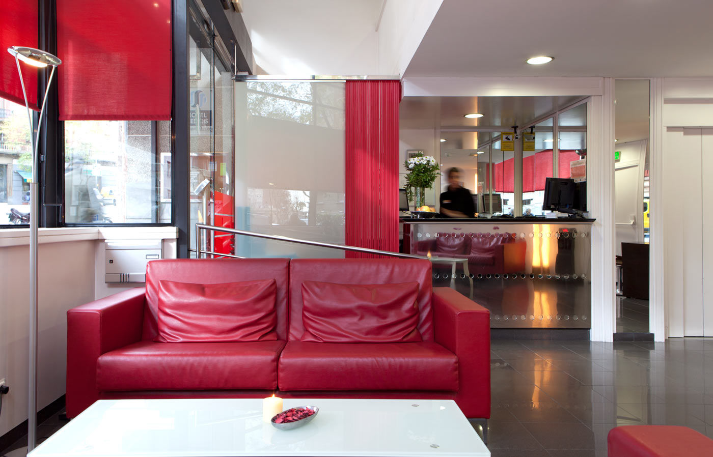 Medicis Hotel 2*