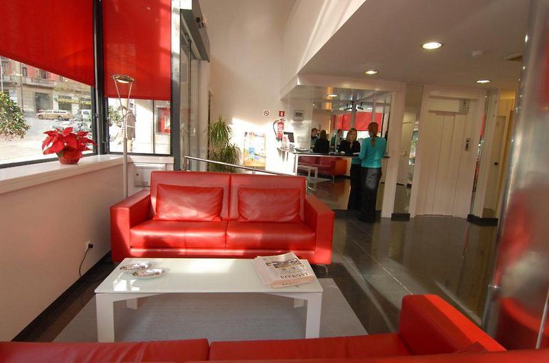 Medicis Hotel 2*